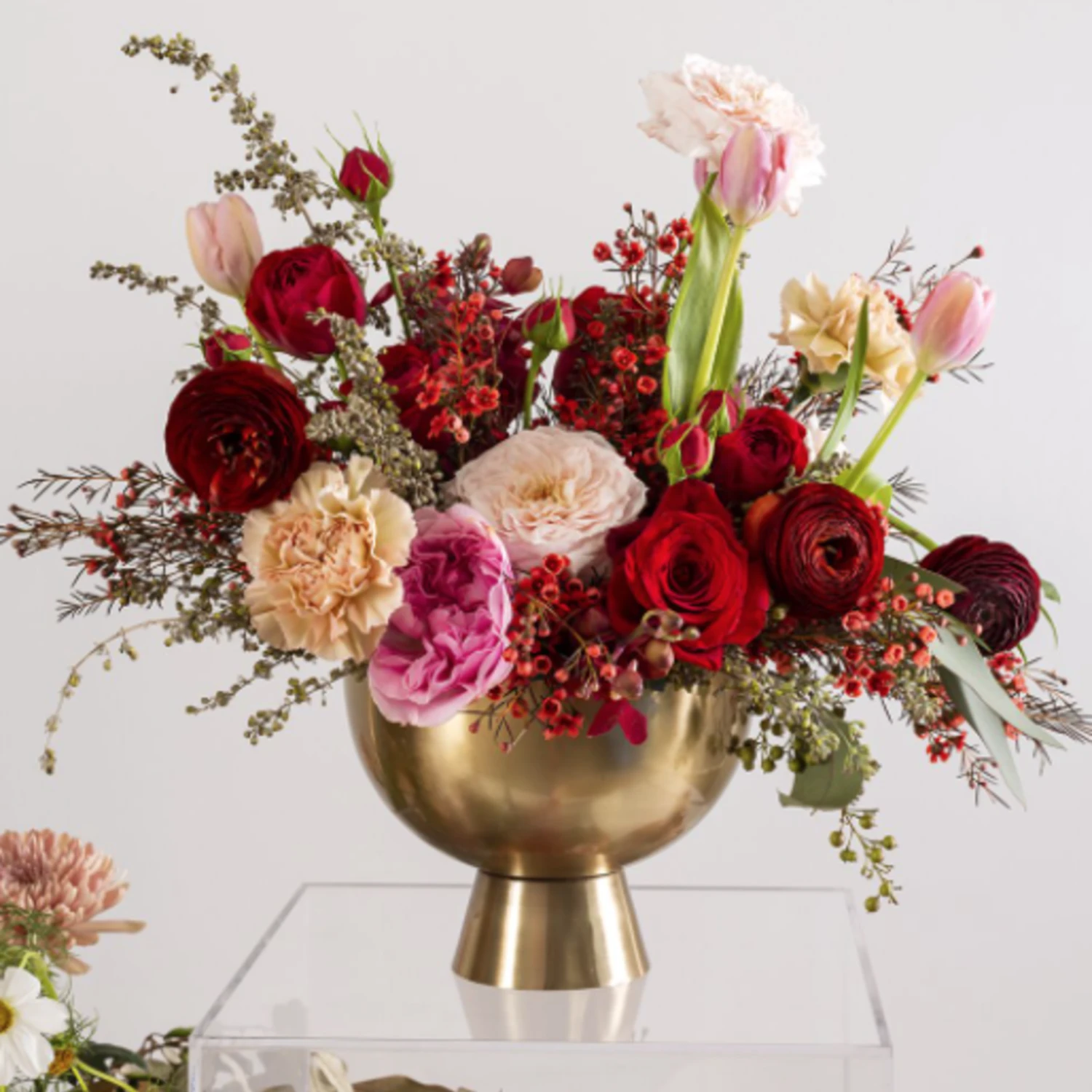 6.25”H X 8” COMPOTE GOLDEN LOVE COLLECTION METAL (AD) 4 6.25”H X 8” COMPOTE GOLDEN LOVE COLLECTION METAL (AD) - Image 2